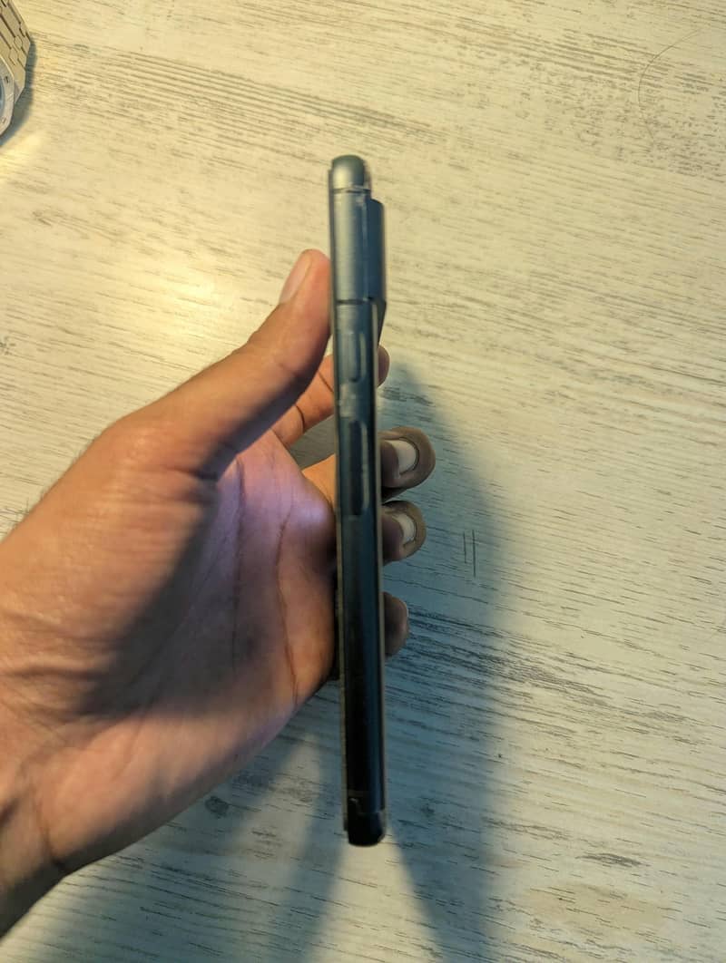 Google Pixel 8 1