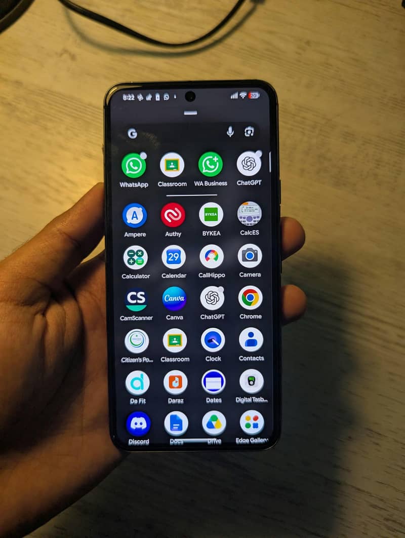 Google Pixel 8 6