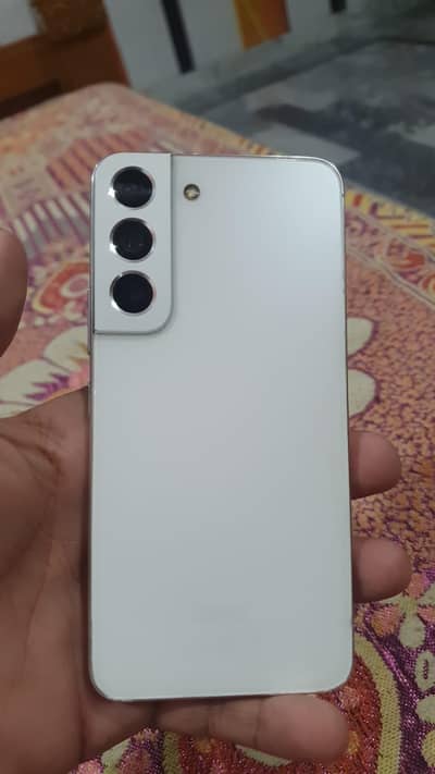 Samsung Mobile S22