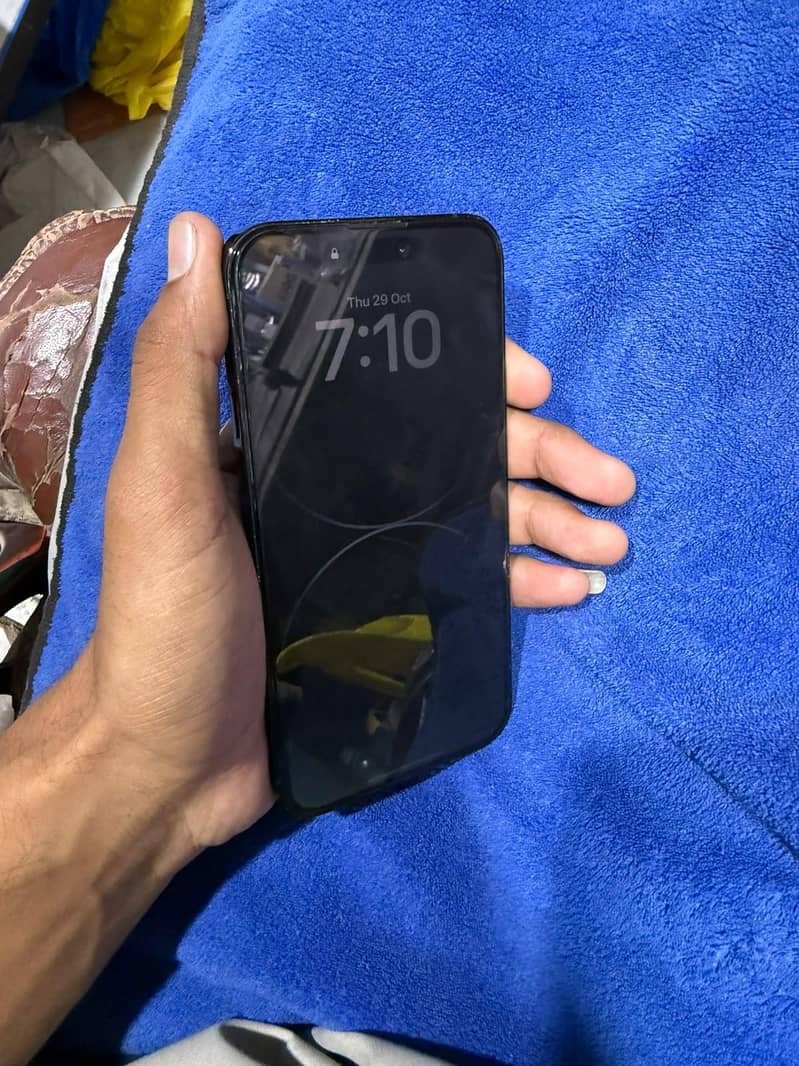 Apple iPhone 14 Pro Max 0