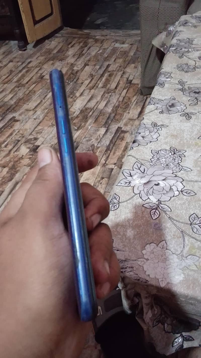 OPPO A5s 4