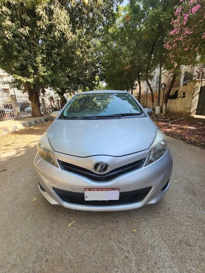 Toyota Vitz FL 1.0 2013
