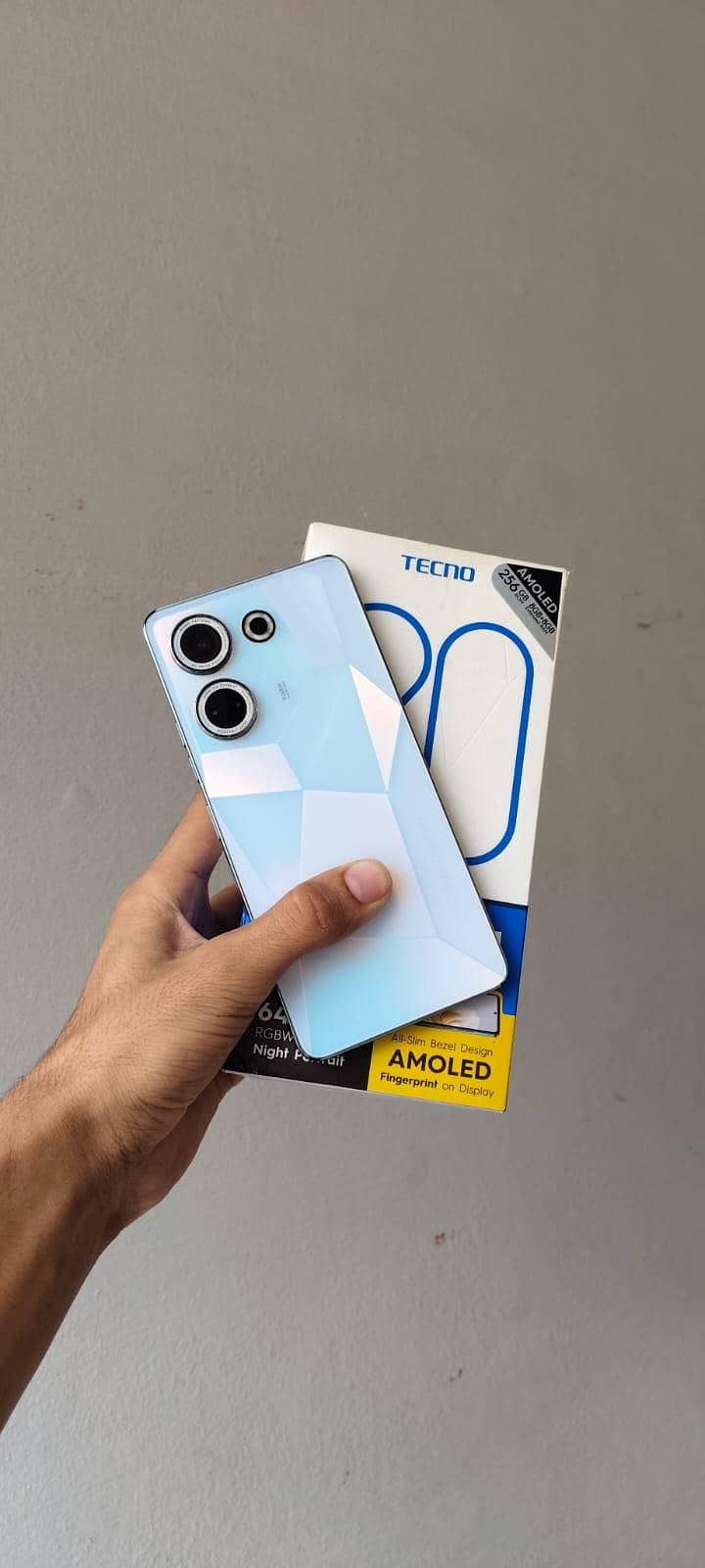 Tecno CAMON 20 0