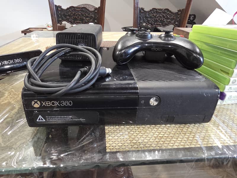 Xbox 360 Slim 0