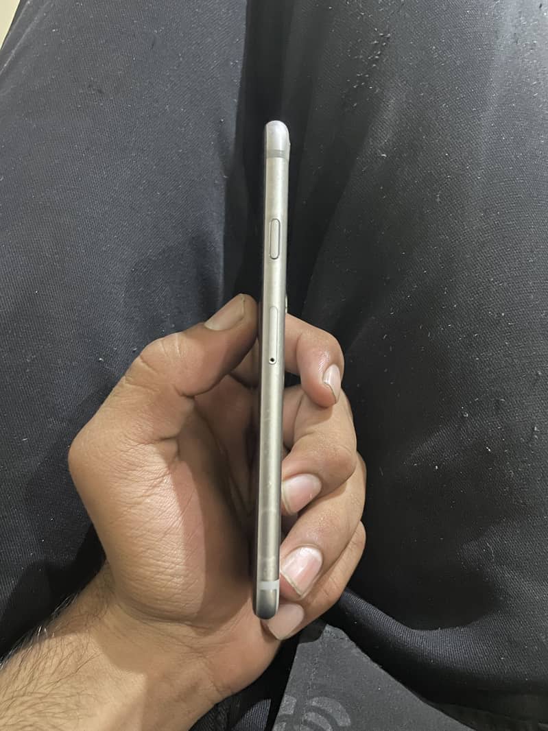 Apple iPhone 6S 0