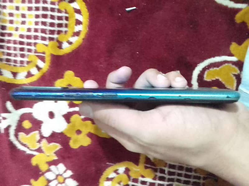 Tecno Spark 4 1