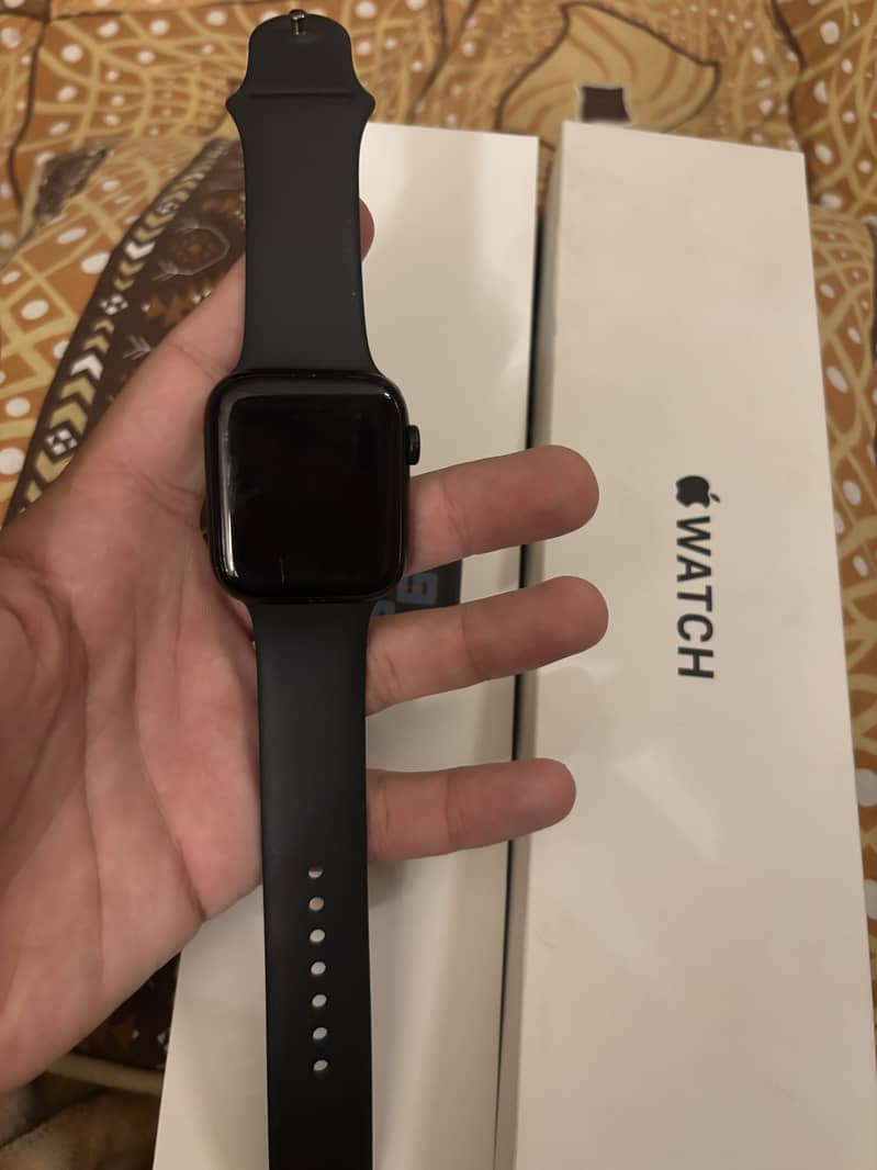 Apple series 5 1
