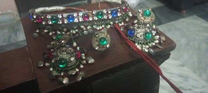mughal jewellery in antique