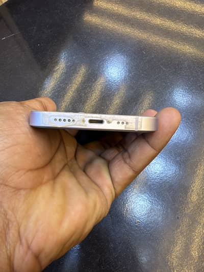 Apple iPhone 14