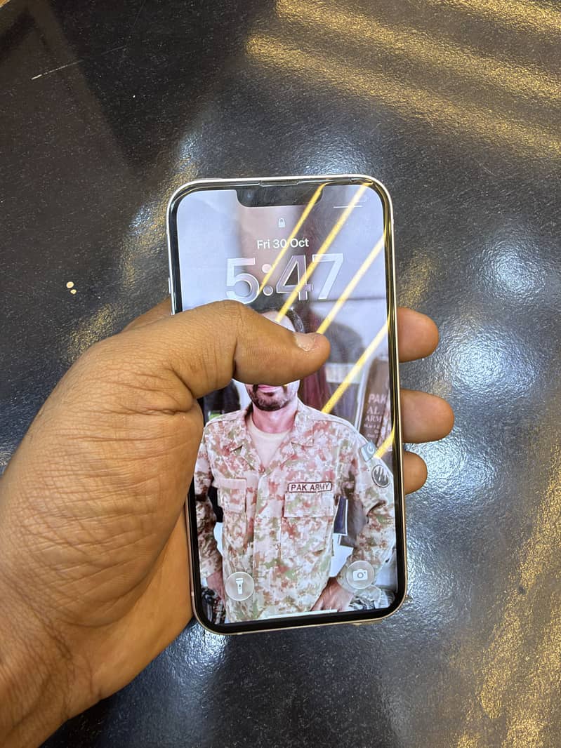 Apple iPhone 14 1