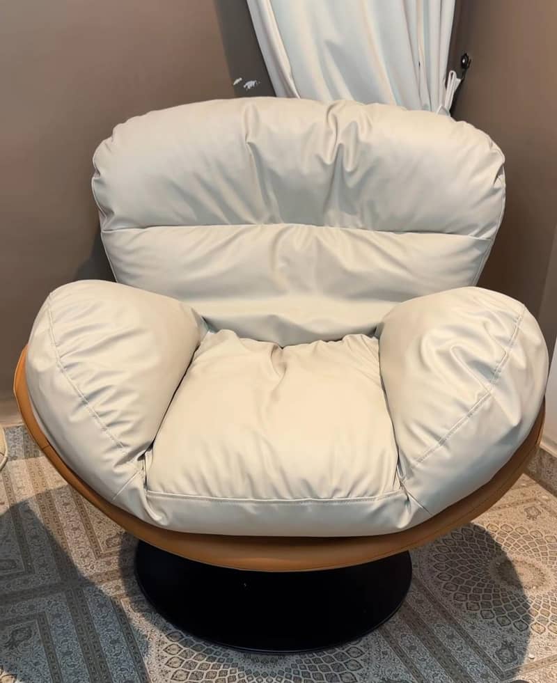 Rotating chair 0