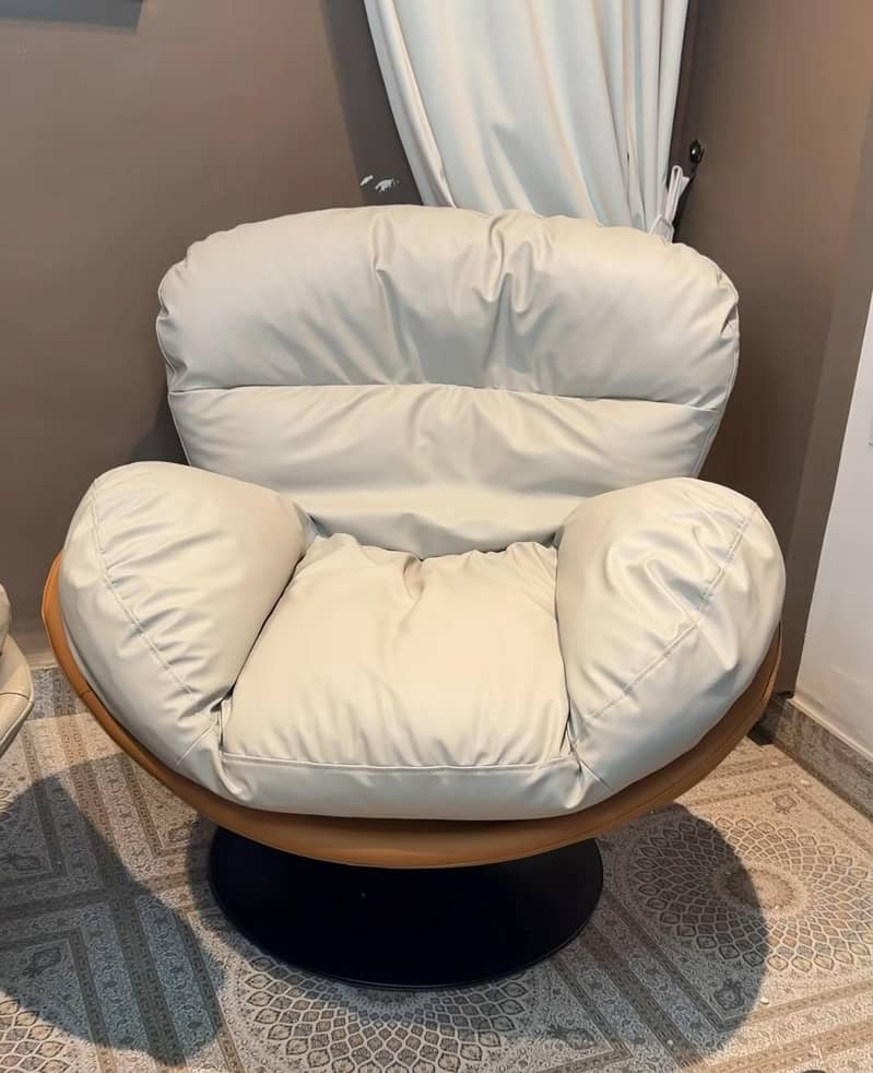 Rotating chair 1