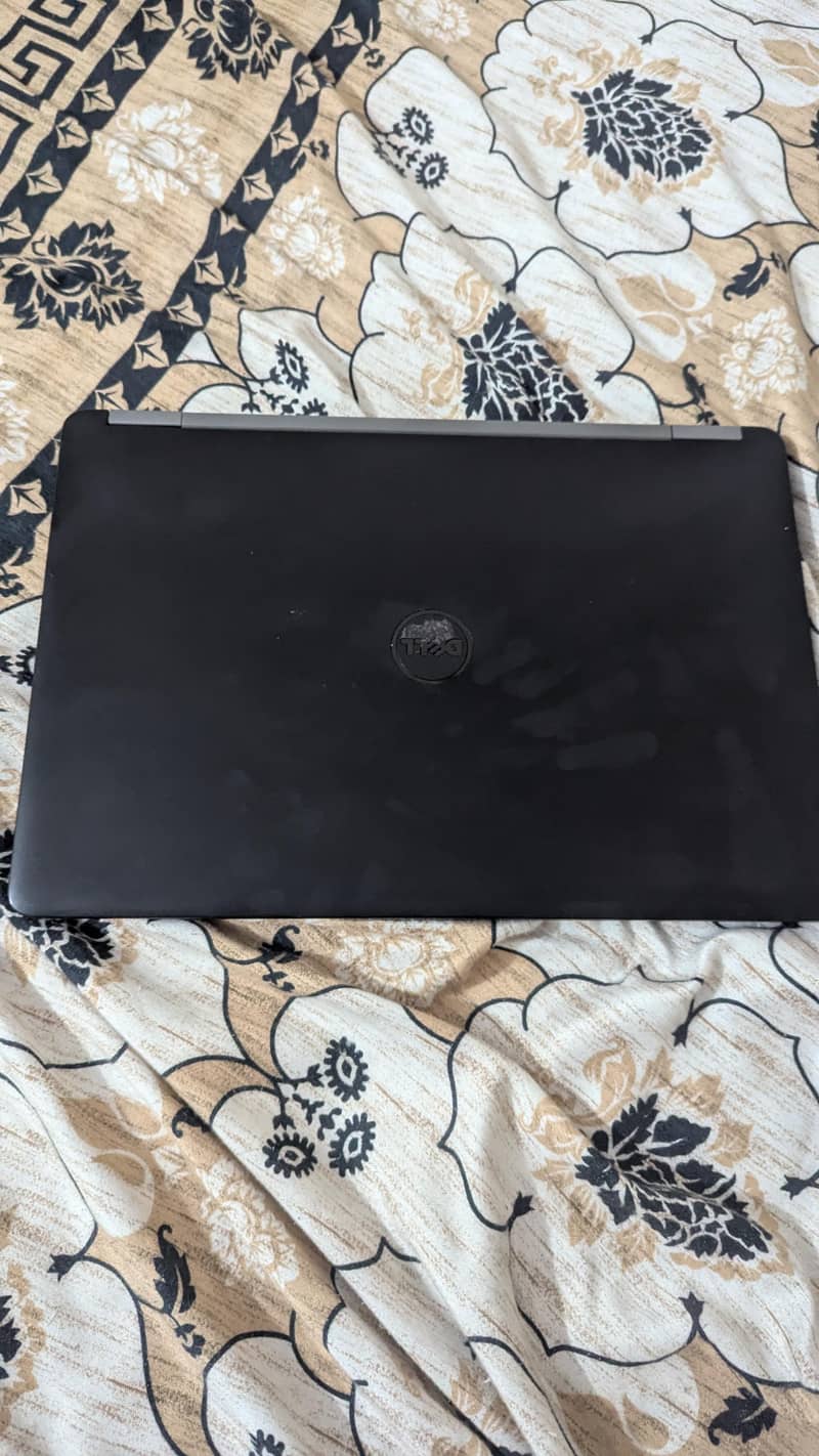 Dell Latitude E5470 1