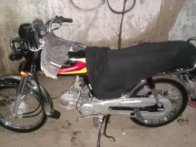 honda Cd 70 2026 model pakki hain urgent sell 03161320149.03708961081