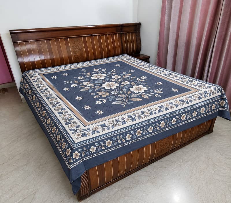 King Size Bed 0