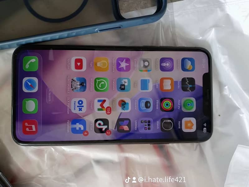 Apple iPhone 11 Pro Max 0