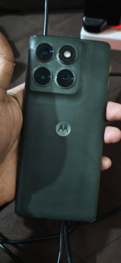 Motorola EDGE 2025 IN EXCELLENT CONDITION