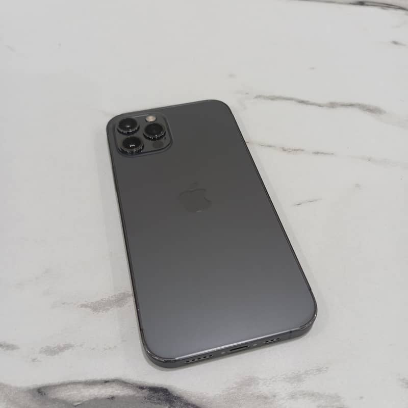 Apple iPhone 12 Pro 0