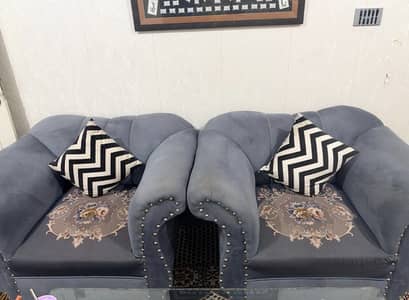 5 seater grey sofa with cushions