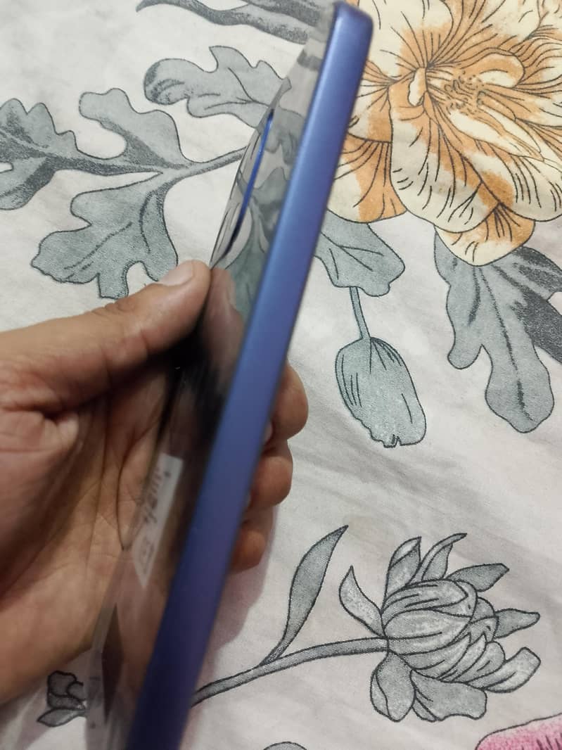 OPPO A6 1