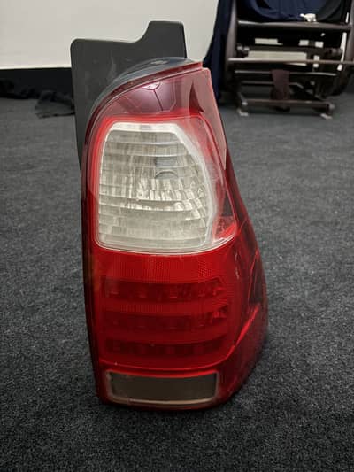 Surf 2003-2008 original Back tail lights