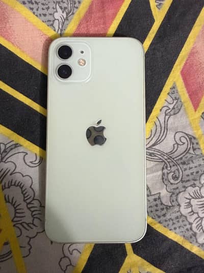 Apple iPhone 12