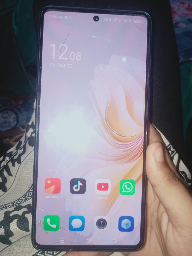 Tecno CAMON 20 0