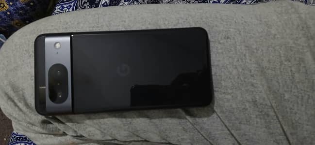Google Pixel 8
