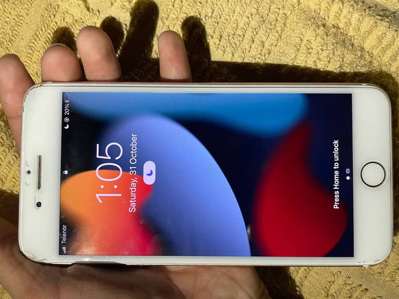 Apple iPhone 7 Plus 1
