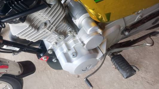 Honda bike. Mera whtsaap 03175716801 whtsaap