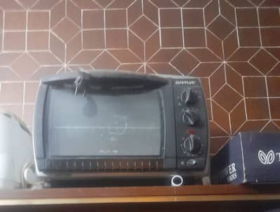 G3 Ferrari Electric oven/ toaster.
