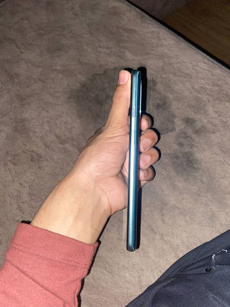 One Plus 8T 1
