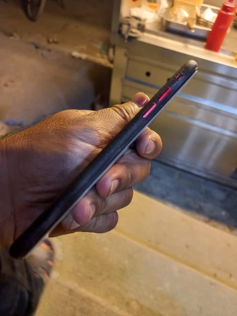iPhone 7 PTA approved 3