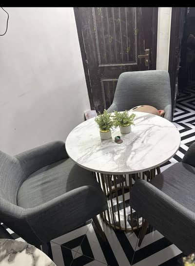 Table chair