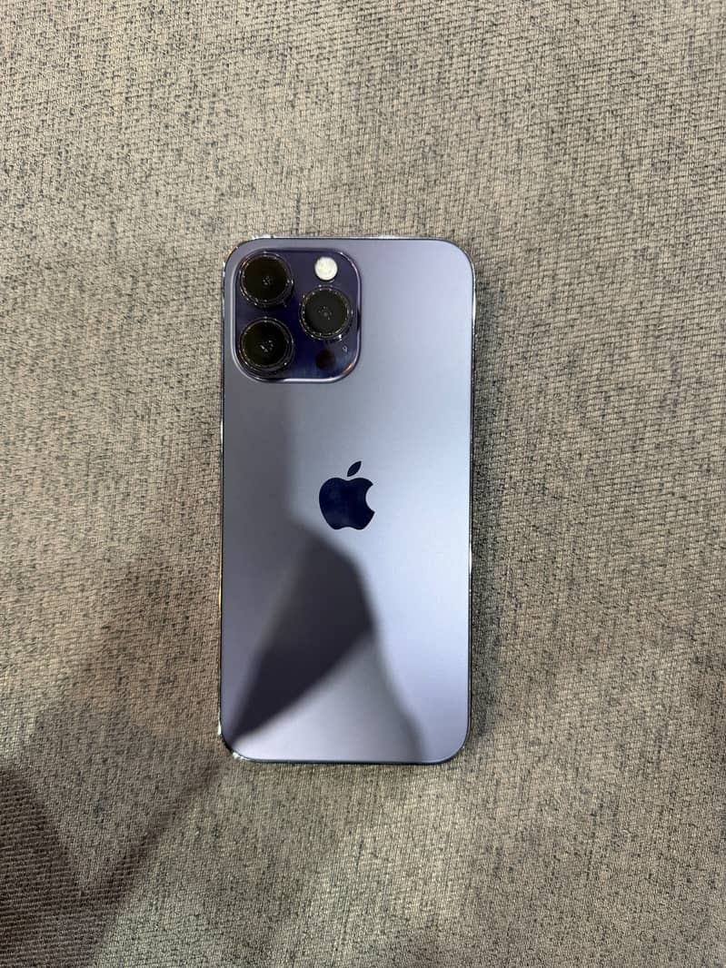 Apple iPhone 14 Pro Max 0