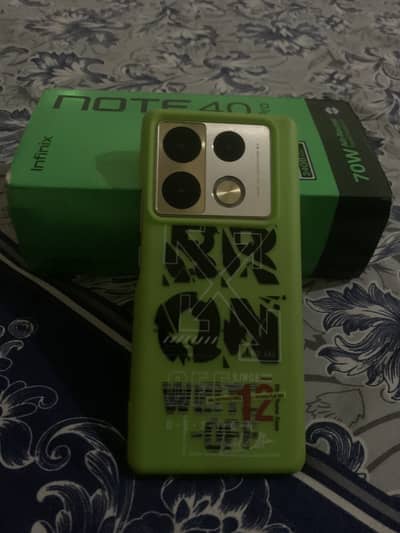 Infinix Note 40 Pro 12GB 256GB Box charger
