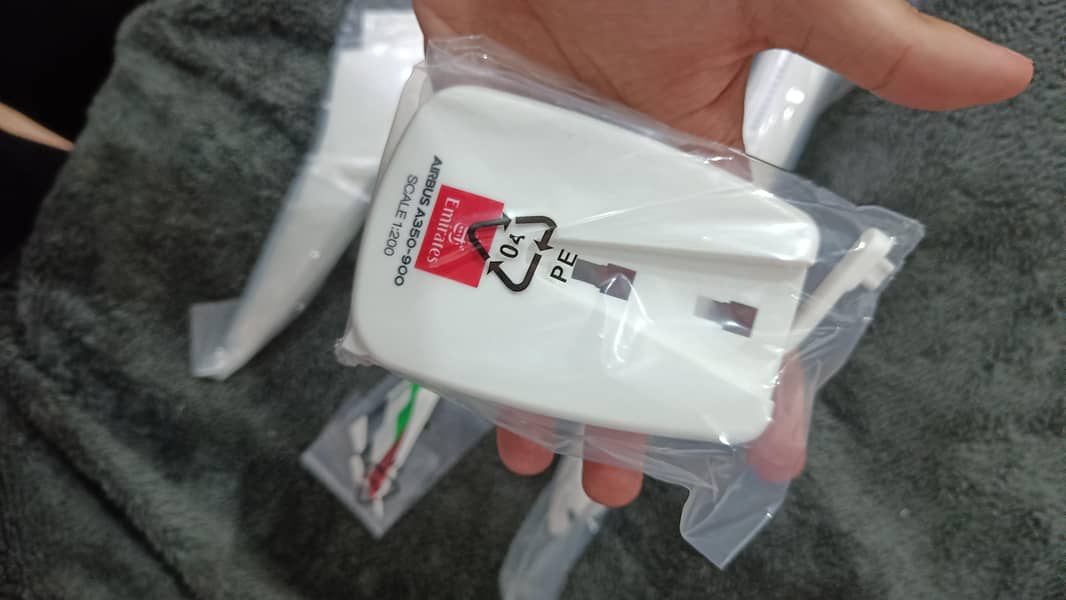 Emirates Airplane mode 5