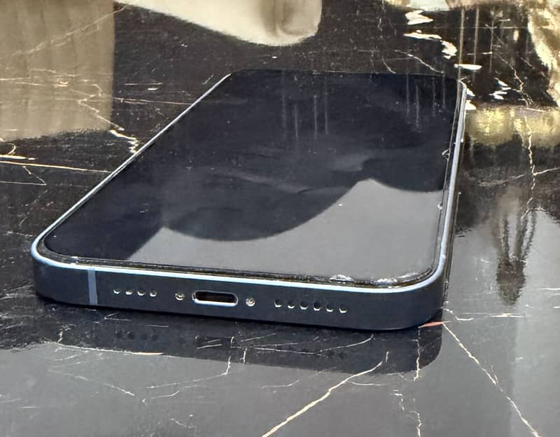 Apple iPhone 14 plus 4