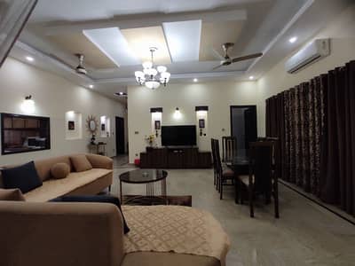 Ultra-Luxury Furnished 1 Kanal Portion | Daily, Weekly & Monthly Rental | Bahria Town Lahore