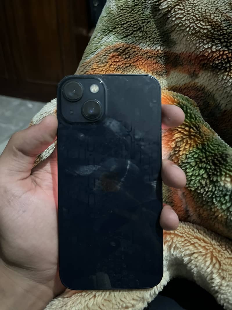 Apple iPhone 13 5