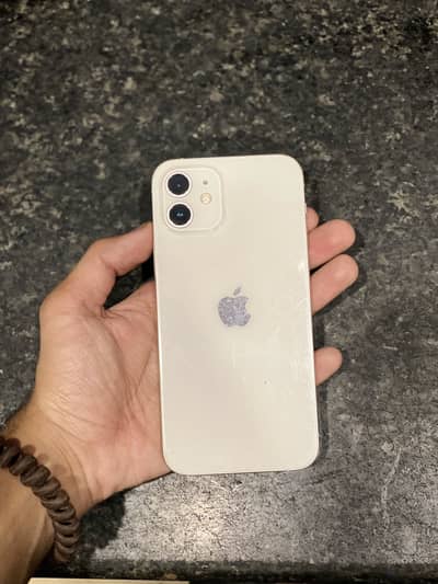 Apple iPhone 12