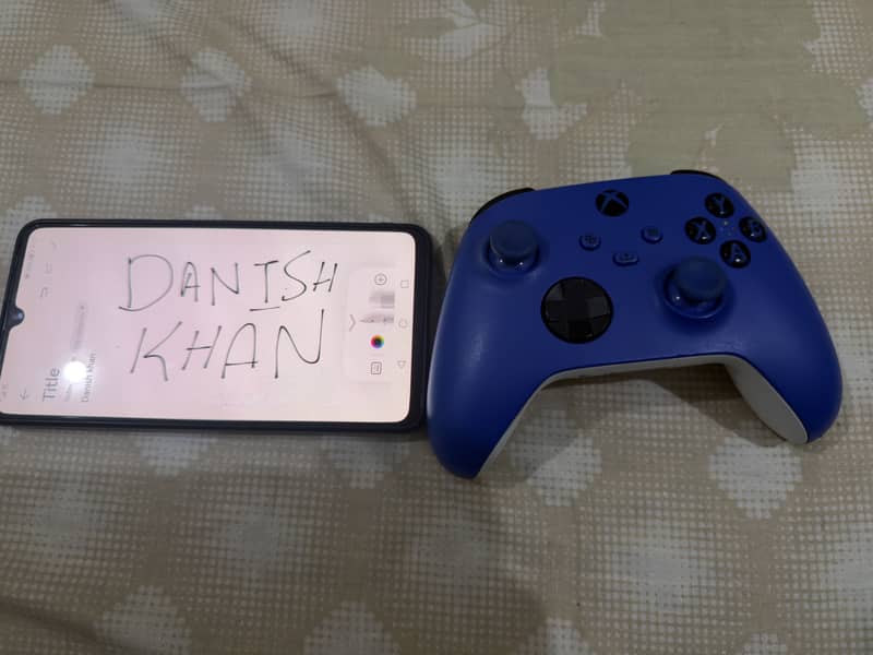 XBOX WIRELESS CONTROLLER BLUE COLOR 0