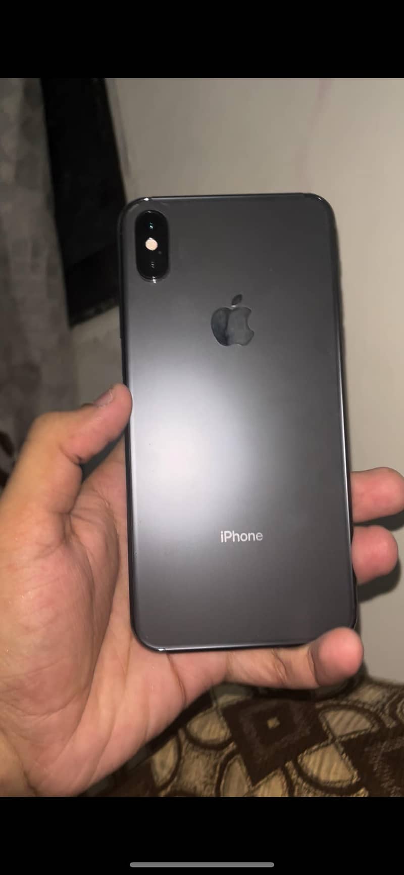 Apple iPhone XS Max 0