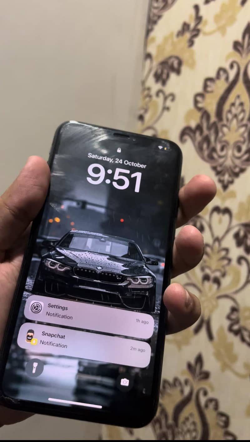 Apple iPhone XS Max 1