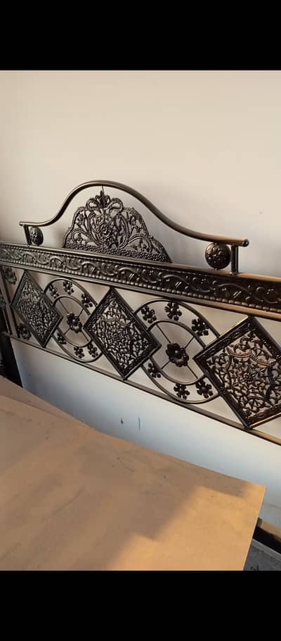 Iron double bed for sale