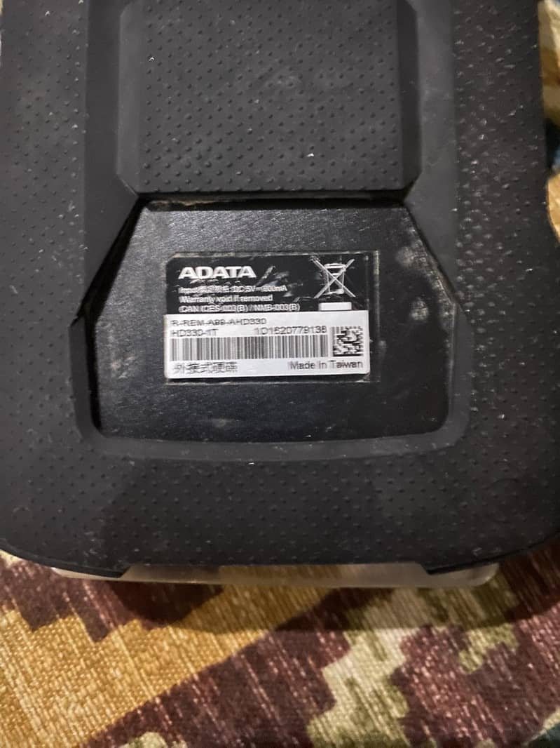 ADATA HD330 1