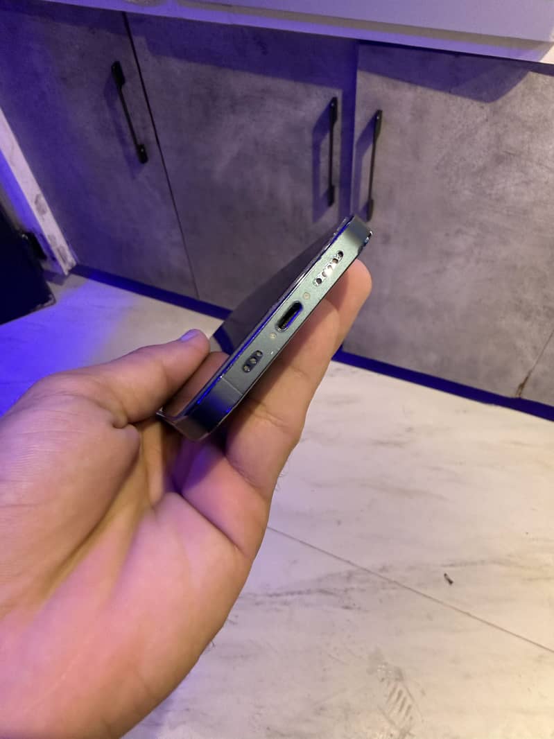 Apple iPhone 12 Pro 1