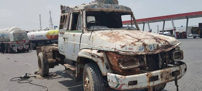 Nissan truck