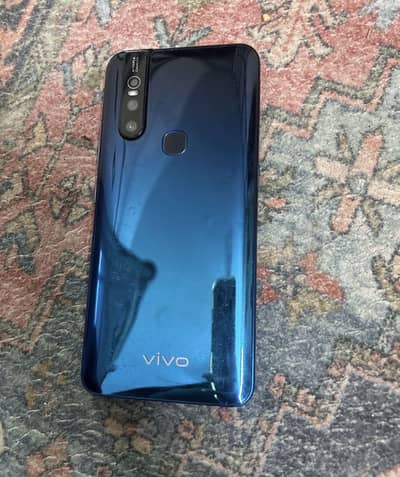 Vivo V15
