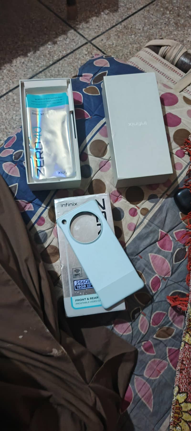 Infinix Zero 40 5